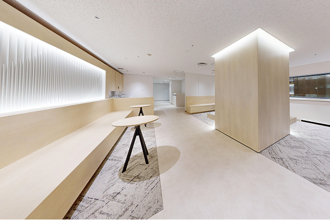 ユーティリティセンタービル　共用部リニューアル